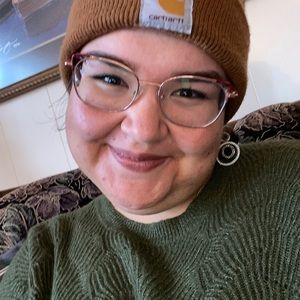 Meet your Posher, Roni